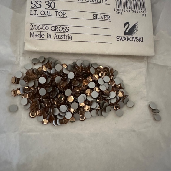 Swarovski Rhinestones - Picture 7 of 8